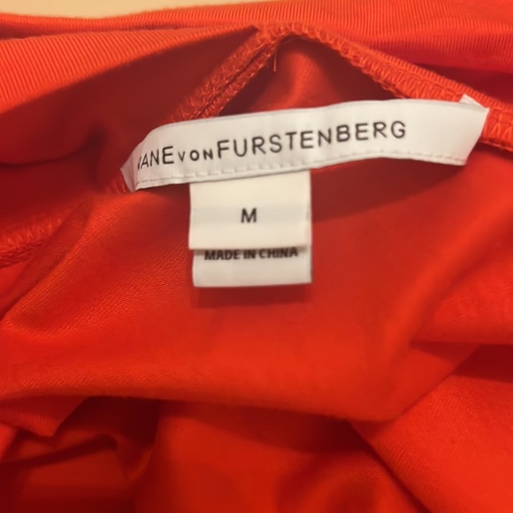 NWT Red bodycon DVF dress - Picture 6 of 6